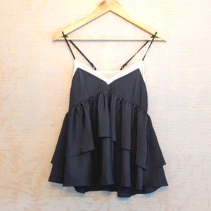 Little black top 🖤